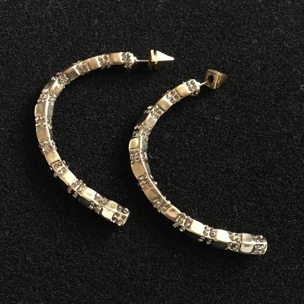 Belle Noel earrings